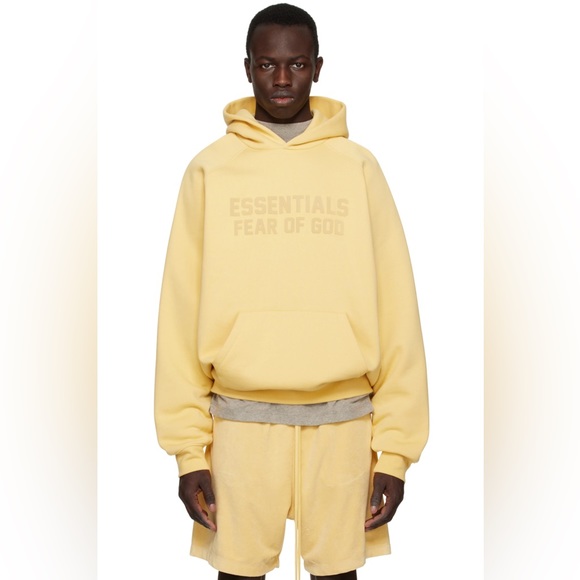 ❗️SOLD ❗️✨Brand New✨ FEAR OF GOD| ESSENTIALS Raglan Hoodie - Picture 1 of 4
